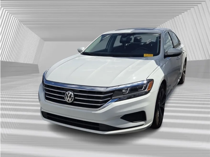 2022 Volkswagen Passat 2.0T SE photo 1