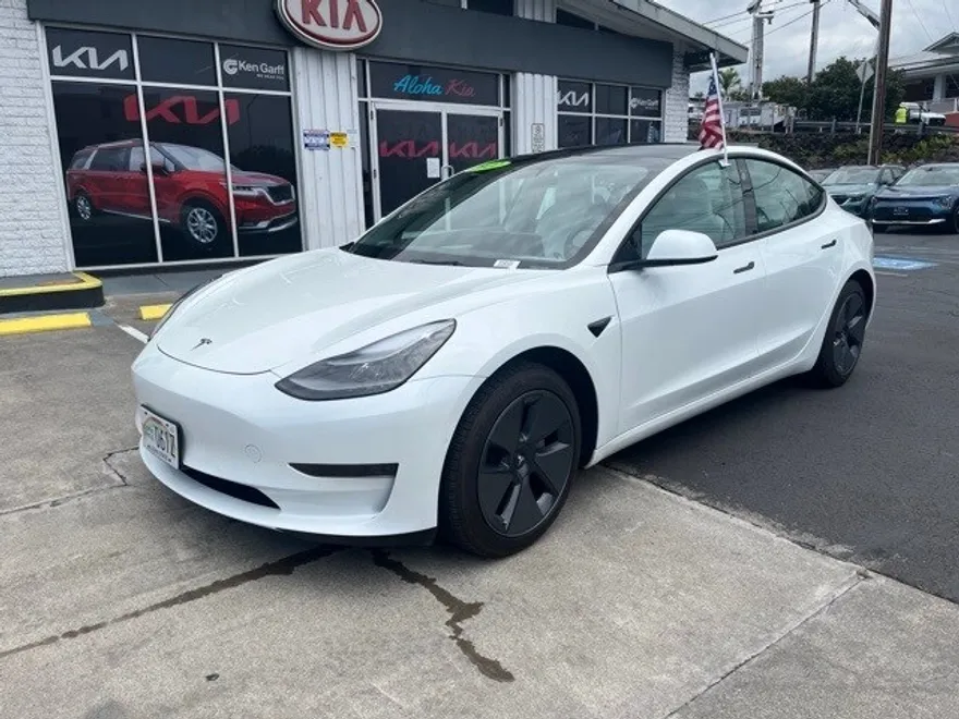 2022 Tesla Model 3 photo 1