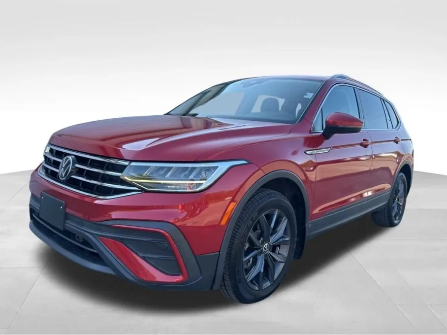 2022 Volkswagen Tiguan SE photo 1