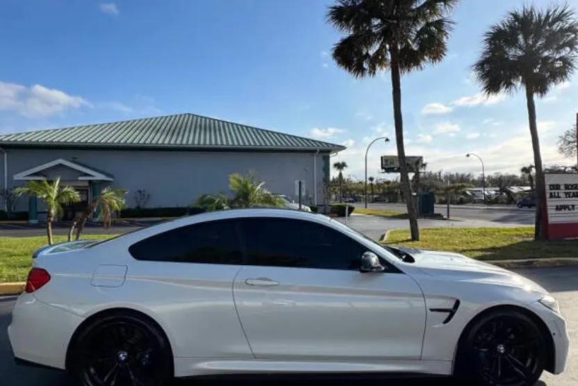 2015 Bmw M4 photo 1