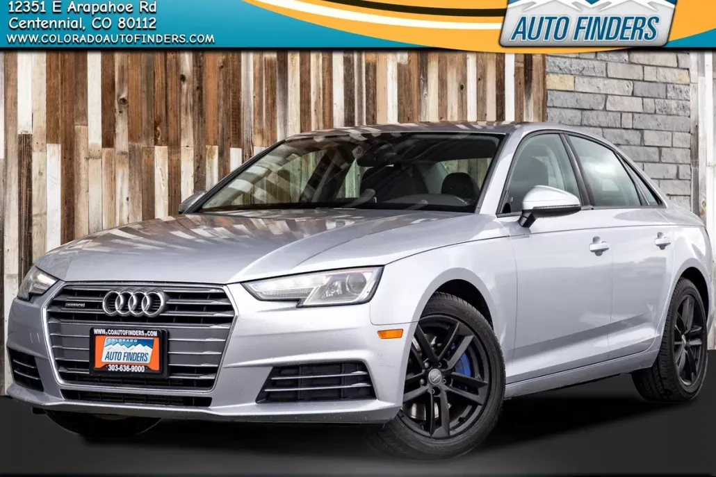 2017 Audi A4 Premium photo 1
