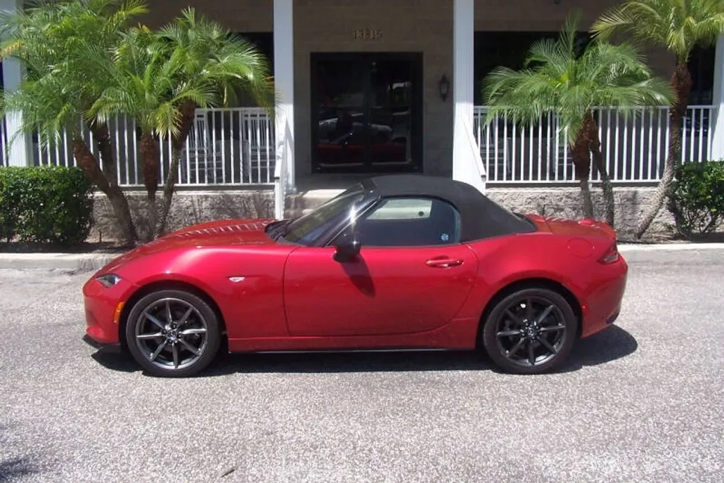 2016 Mazda MX-5 Miata Miata photo 1