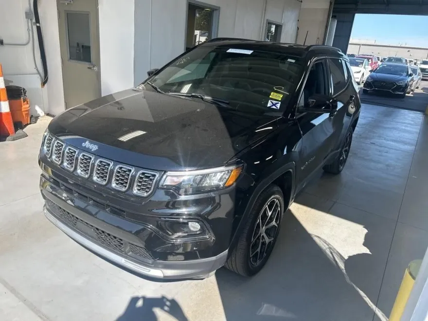 2024 Jeep Compass Limited photo 1