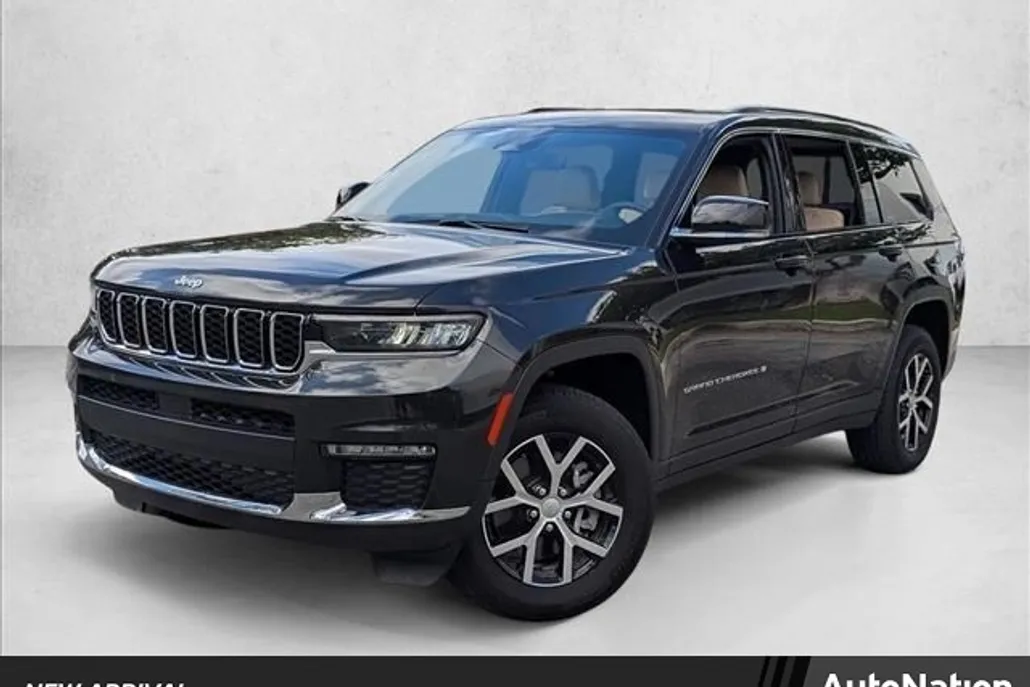 2024 Jeep Grand Cherokee Limited photo 1