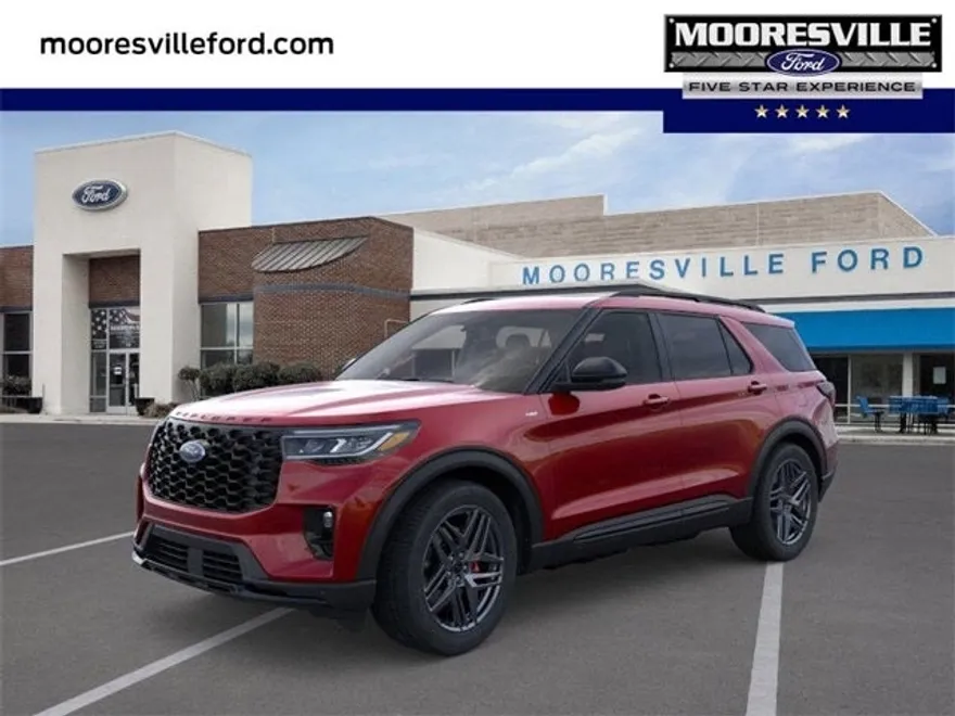 2025 Ford Explorer ST-Line photo 1