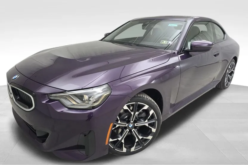 2025 Bmw 230i xDrive Coupe photo 1