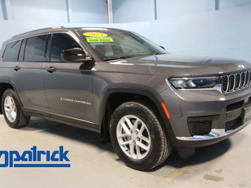 2024 Jeep Grand Cherokee Laredo Sport photo 1