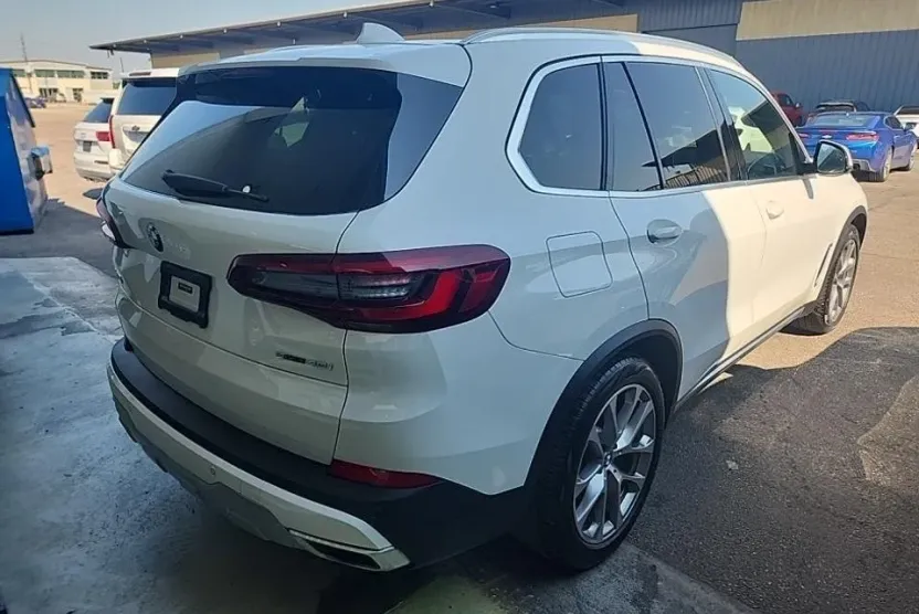 2021 Bmw X5 sDrive40i photo 1