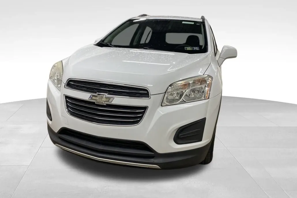 2016 Chevrolet Trax LT photo 1