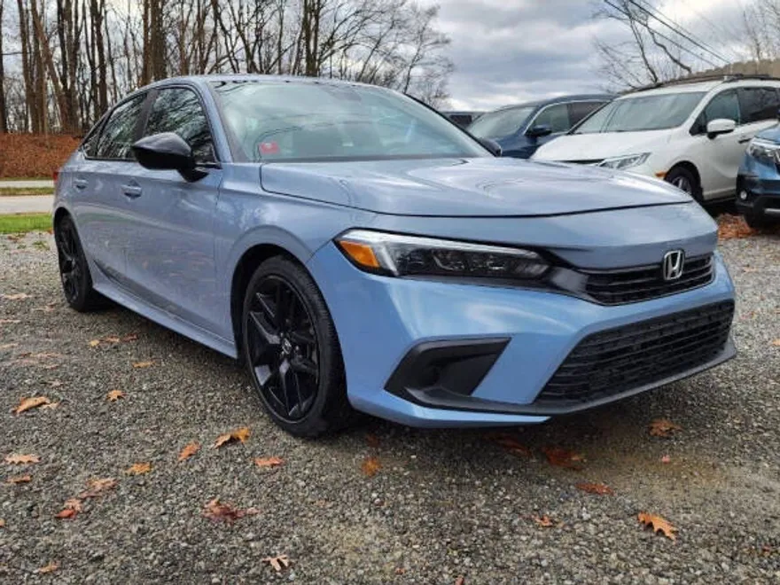 2022 Honda Civic Sport photo 1