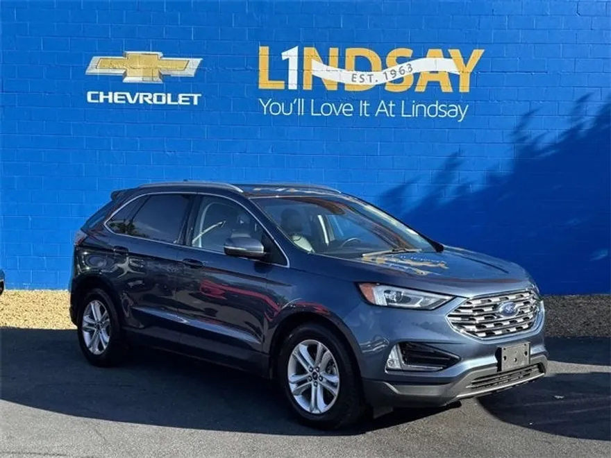 2019 Ford Edge SEL photo 1
