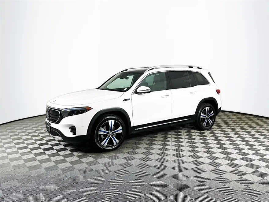 2023 Mercedes Benz EQB 350 4MATIC photo 1