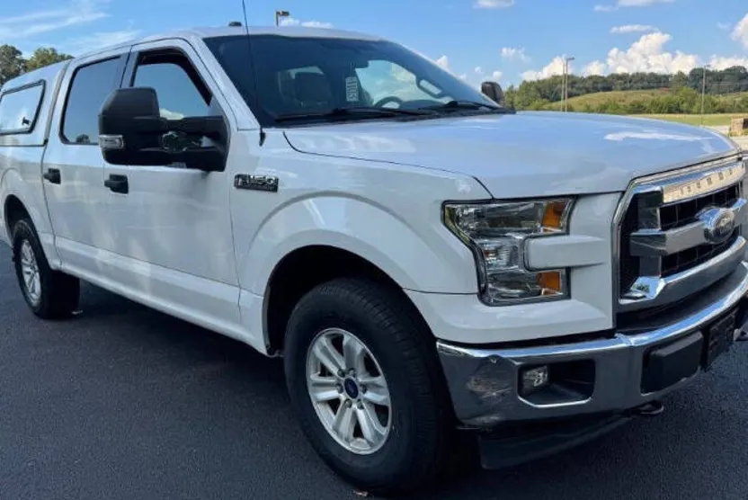 2017 Ford F-150 XLT photo 1