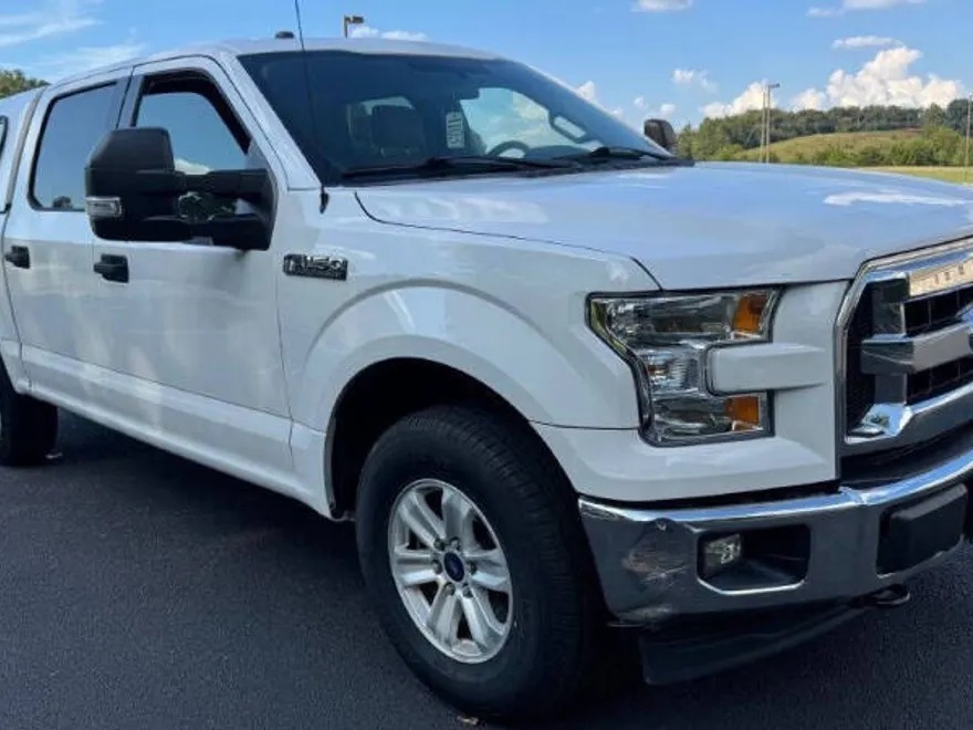 2017 Ford F-150 XLT photo 1