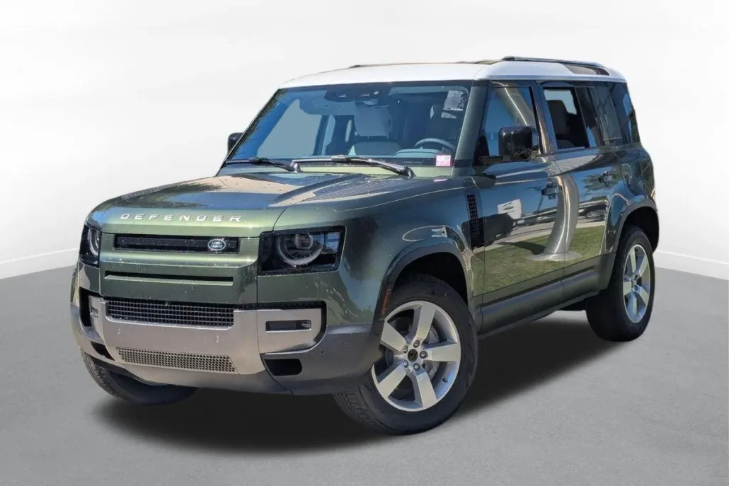 2026 Land Rover Defender 110 S photo 1