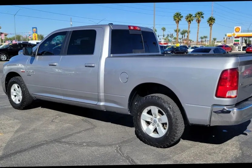 2019 Ram 1500 Classic SLT photo 1