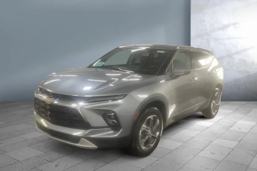 2025 Chevrolet Blazer 2LT photo 1