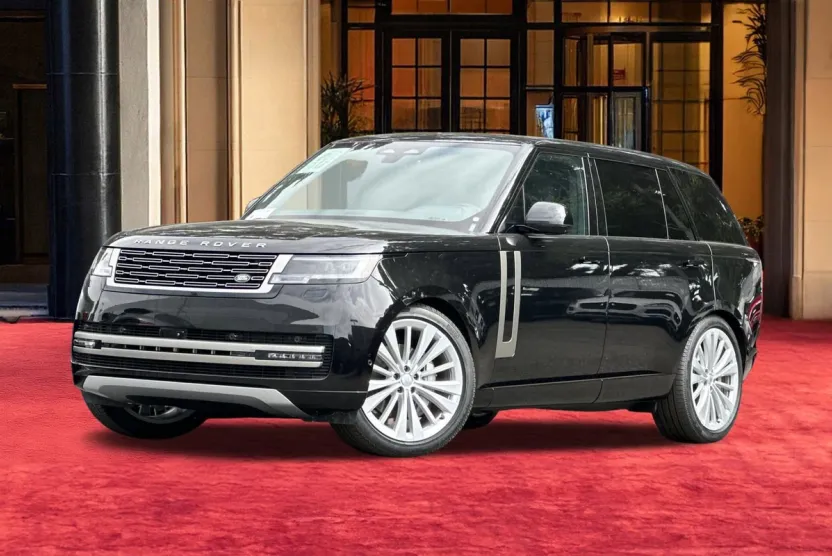 2025 Land Rover Range Rover SE photo 1