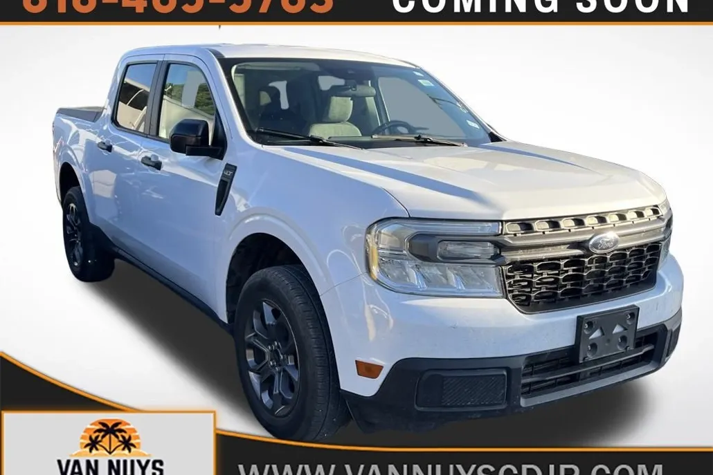 2022 Ford Maverick XLT photo 1