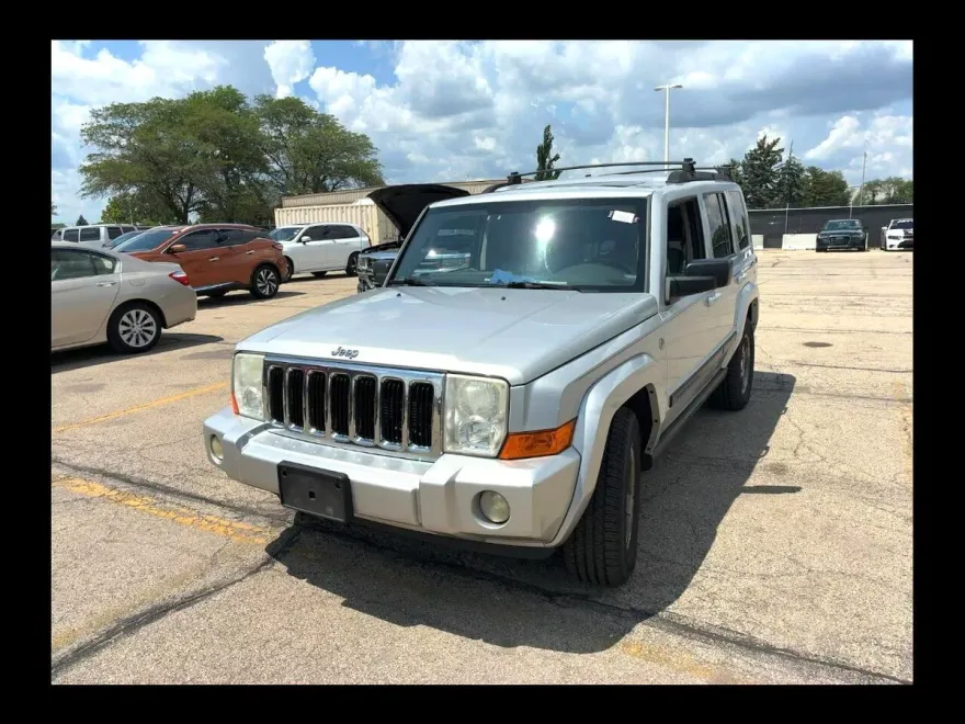 2007 Jeep Commander Sport photo 1