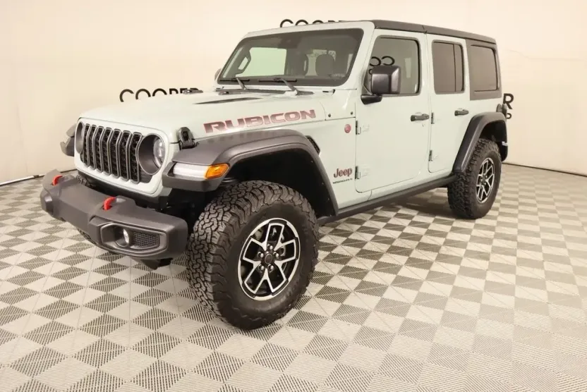 2024 Jeep Wrangler Rubicon photo 1
