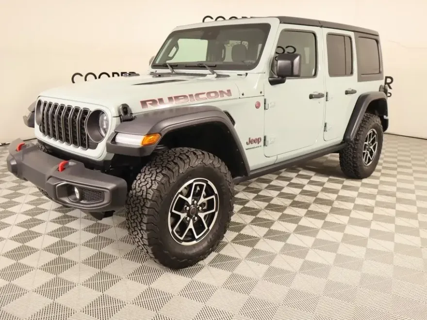 2024 Jeep Wrangler Rubicon photo 1