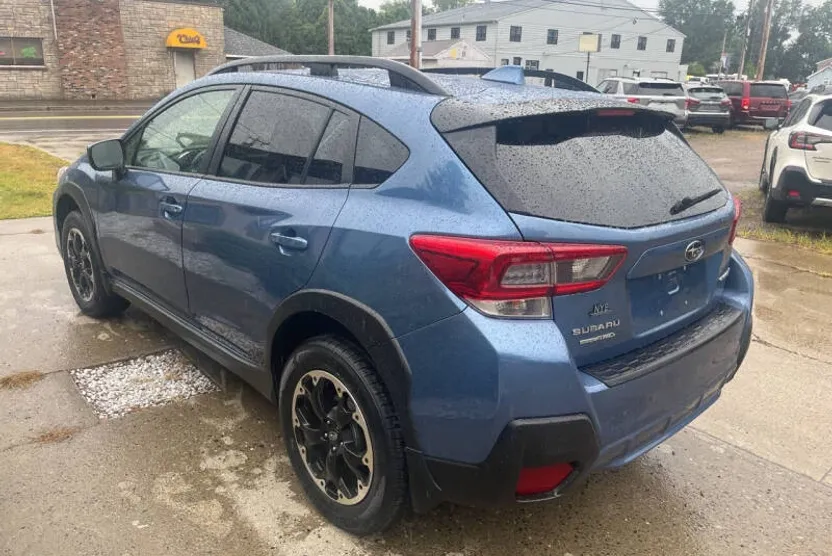 2021 Subaru Crosstrek Premium photo 1