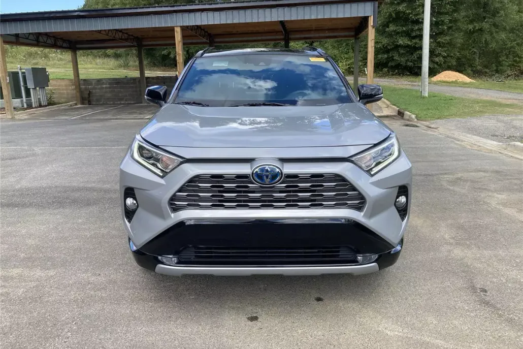 2021 Toyota RAV4 Hybrid XSE photo 1