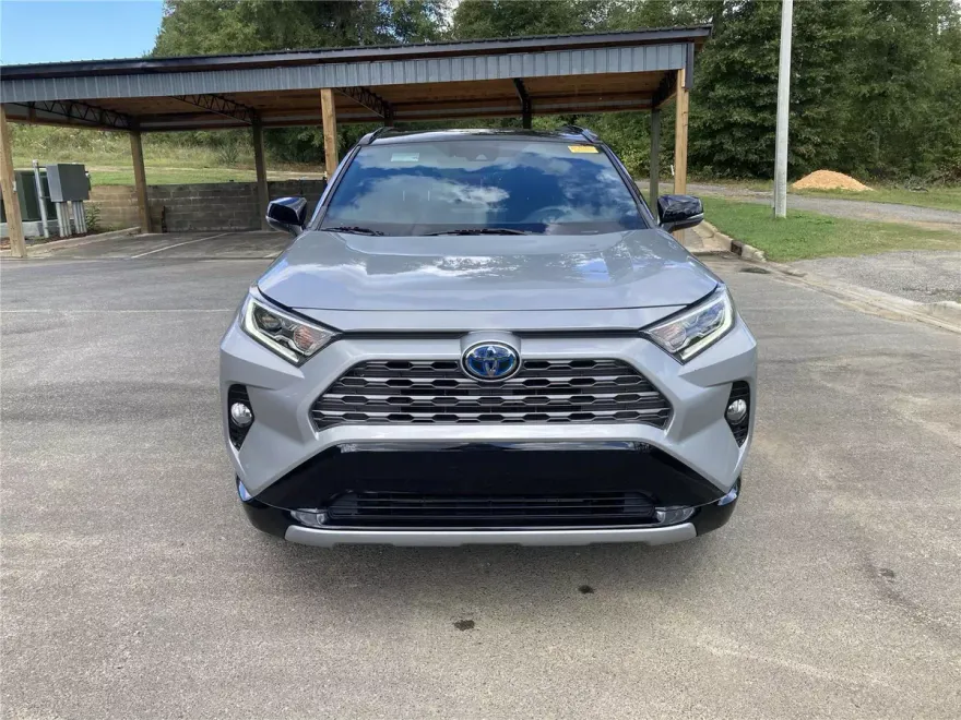 2021 Toyota RAV4 Hybrid XSE photo 1