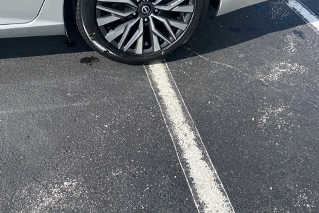 2024 Nissan Altima 2.5 SV photo 1