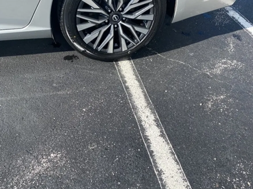 2024 Nissan Altima 2.5 SV photo 1