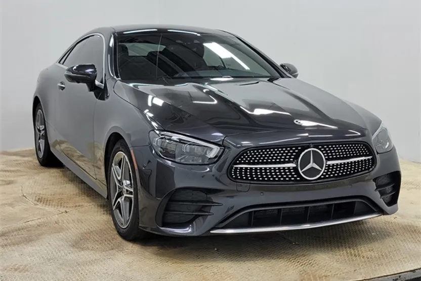 2022 Mercedes Benz E 450 4MATIC Coupe photo 1