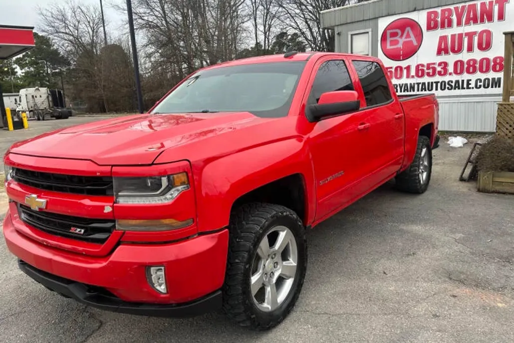 2018 Chevrolet Silverado 1500 LT Z71 photo 1