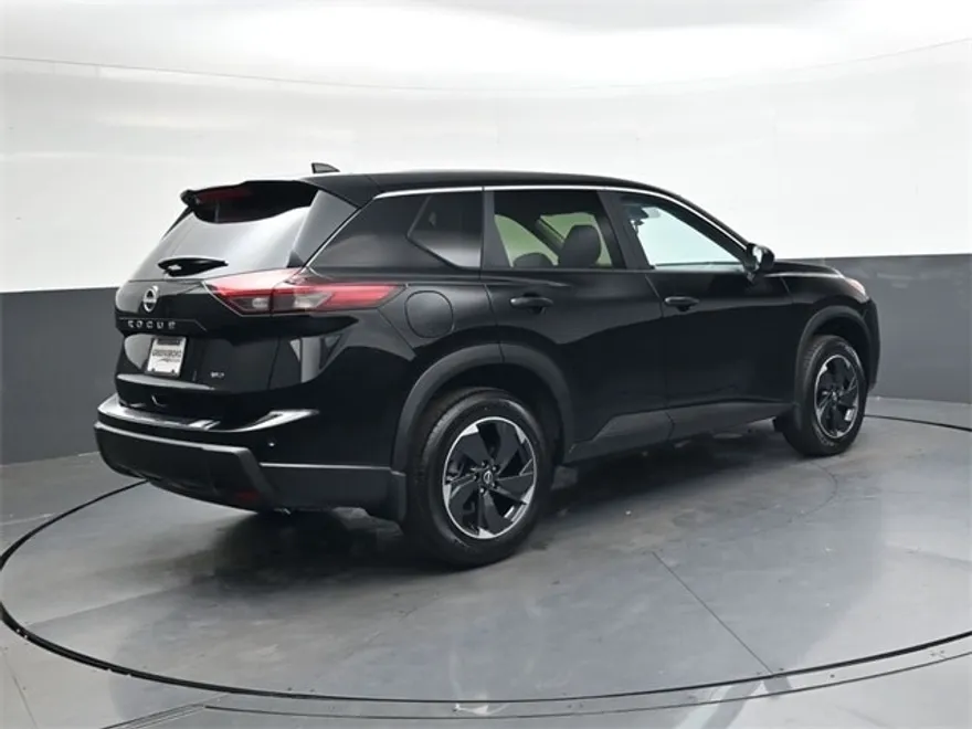 2026 Nissan Rogue SV photo 1