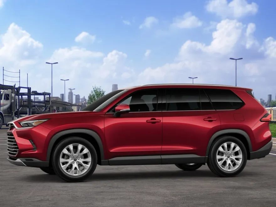 2025 Toyota Grand Highlander Limited photo 1