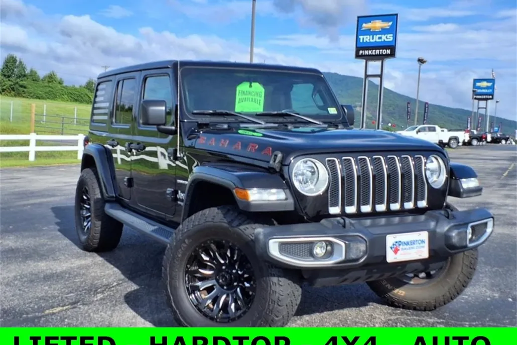 2020 Jeep Wrangler Unlimited Sahara photo 1