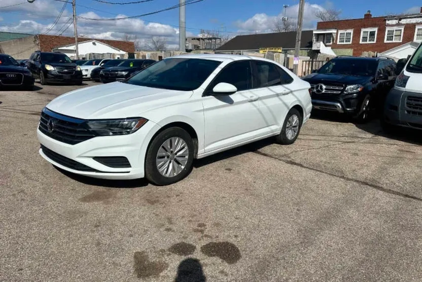 2019 Volkswagen Jetta S photo 1