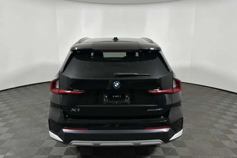 2026 Bmw X1 XDrive28i photo 1