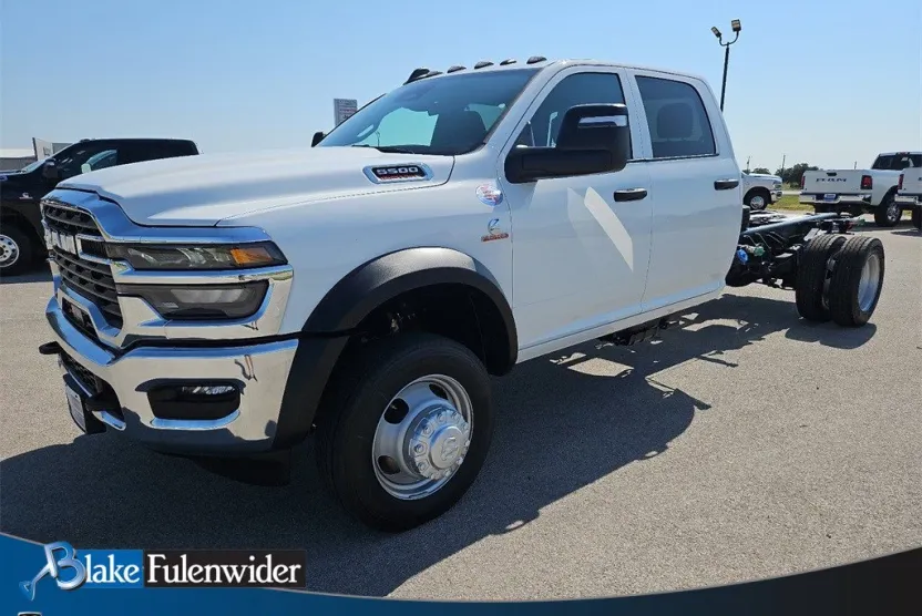 2026 Ram 5500 Tradesman photo 1