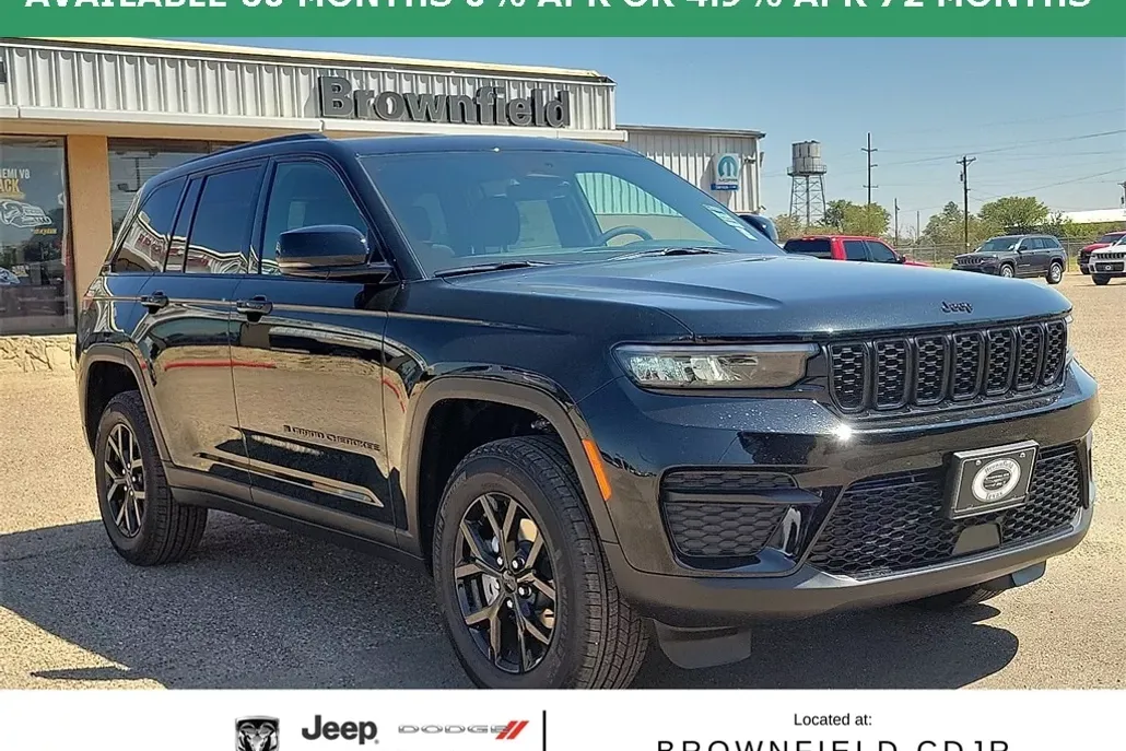 2025 Jeep Grand Cherokee Altitude photo 1