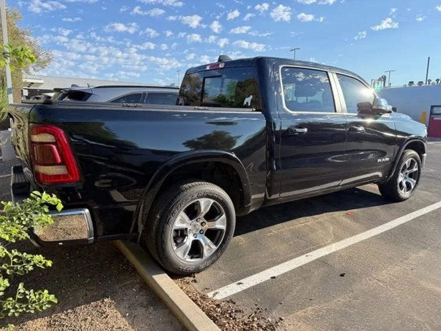 2022 Ram 1500 Laramie photo 1