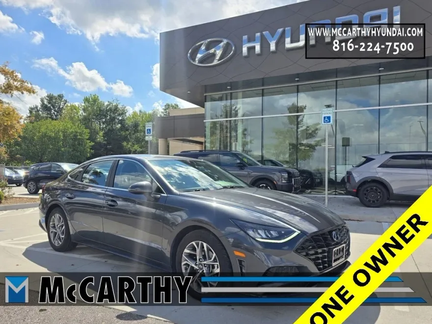 2021 Hyundai Sonata SEL photo 1