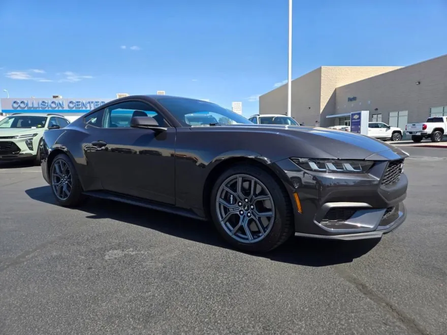 2024 Ford Mustang EcoBoost photo 1
