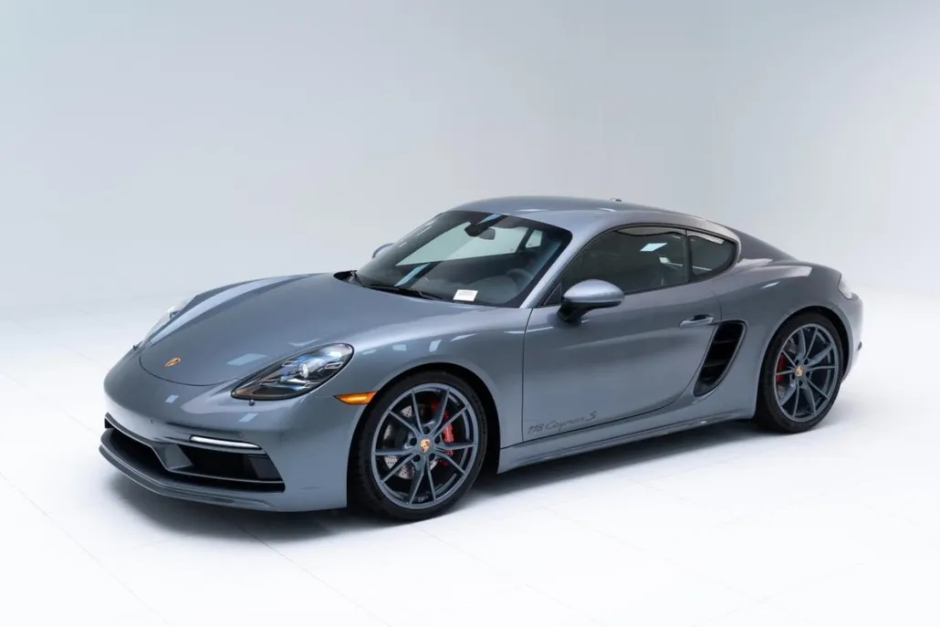 2025 Porsche Cayman S photo 1