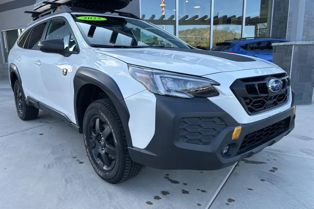 2024 Subaru Outback Wilderness photo 1