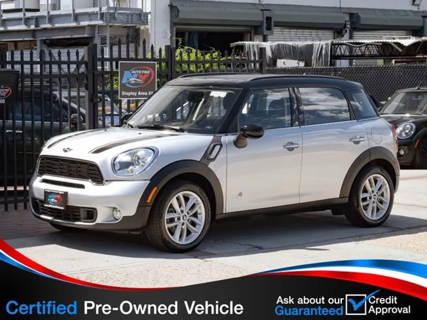2013 Mini Countryman S ALL4 photo 1