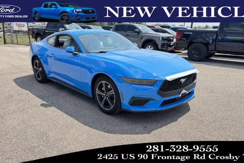 2025 Ford Mustang EcoBoost photo 1