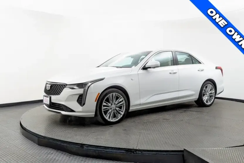 2023 Cadillac CT4 Premium Luxury photo 1