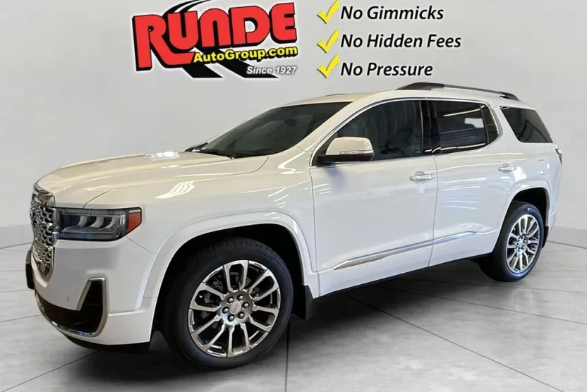 2023 Gmc Acadia Denali photo 1