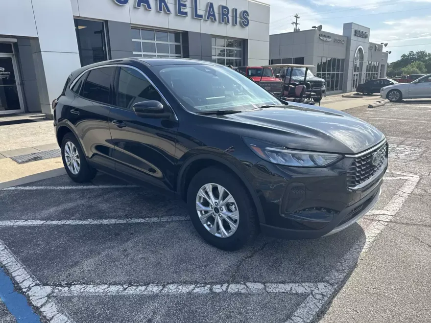 2024 Ford Escape Active photo 1